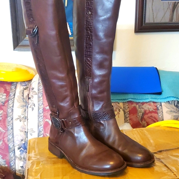 Womens Vince Camuto Leather with Aligator trim Boots - Picture 1 of 14